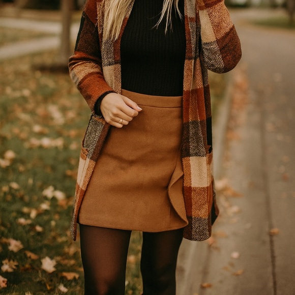 J. Crew Dresses & Skirts - J. Crew Wool Blend Ruffle Skirt